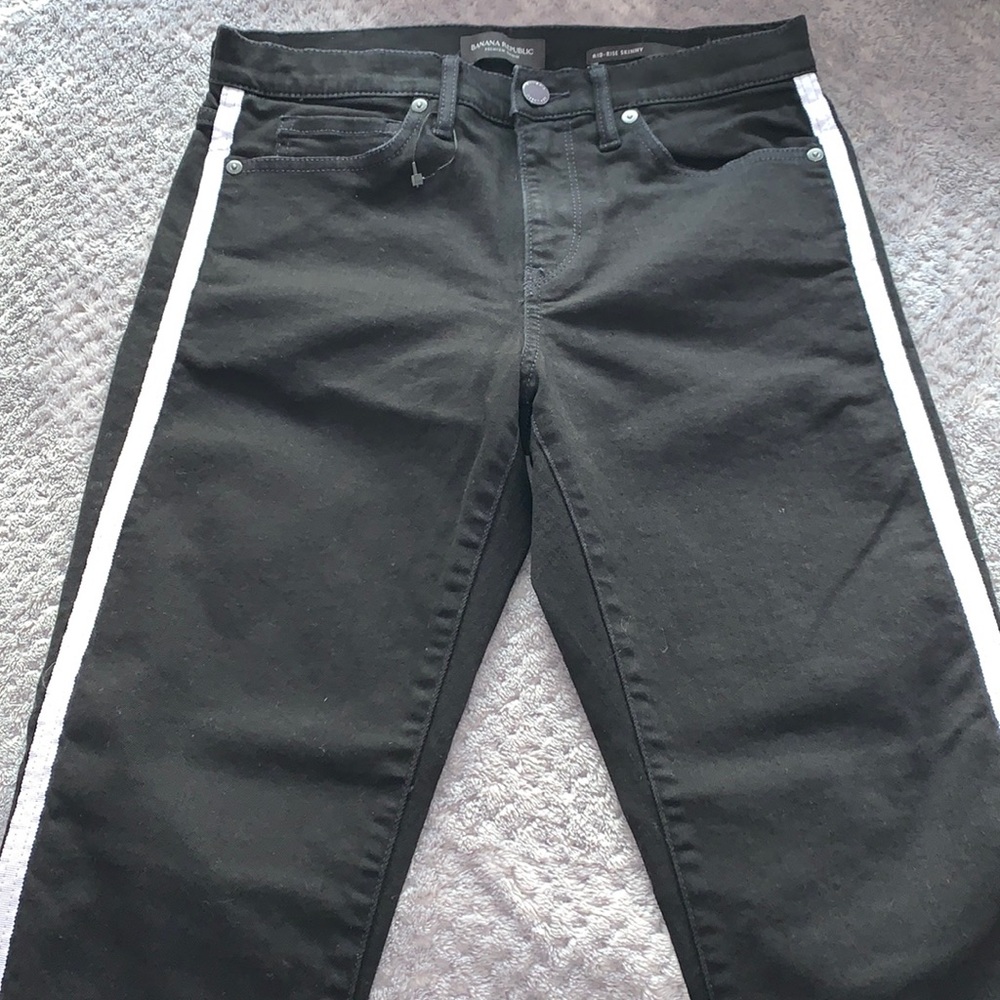 Banana Republic black jean with stripe detail